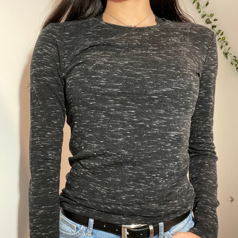 🤍 Simple Black Long-sleeve 🤍